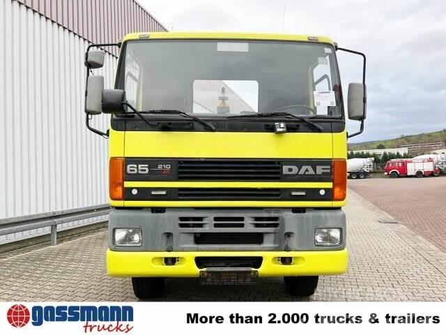 DAF 65.210 4x4 Rol kiper kamioni sa kukom za podizanje tereta