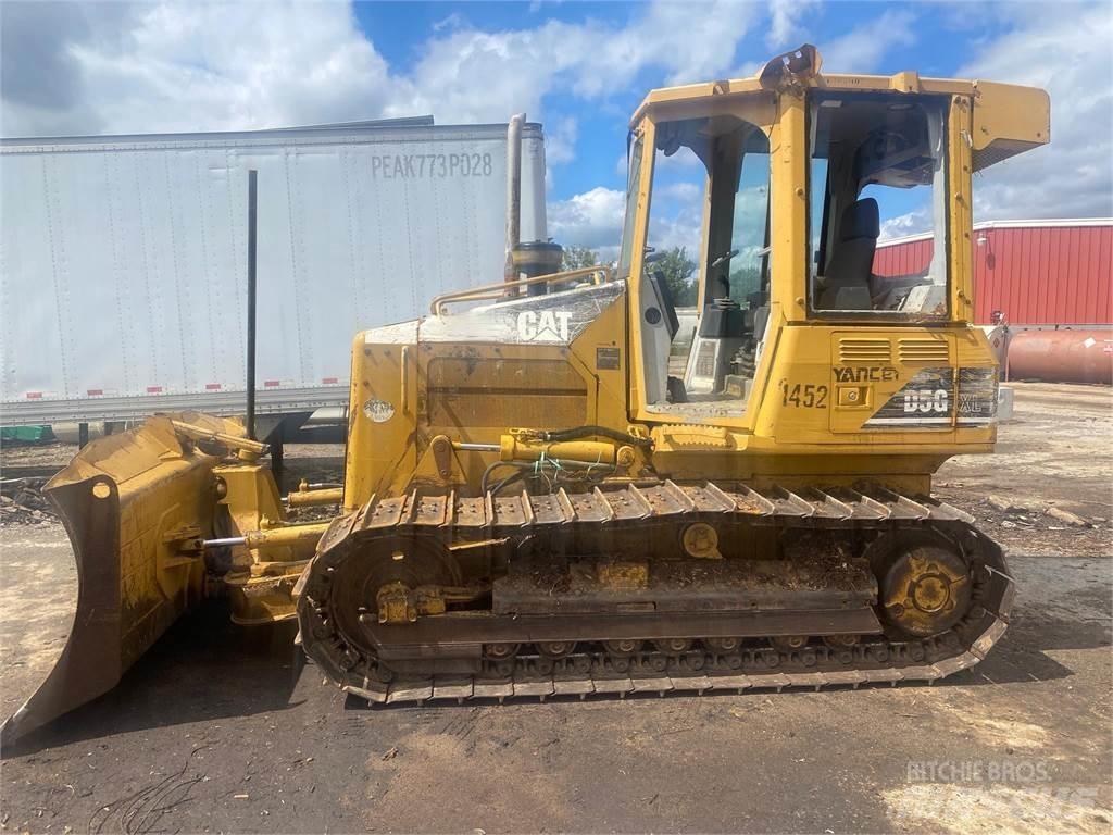 CAT D5G XL Buldožeri guseničari