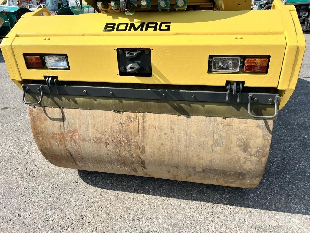 Bomag BW 174 AD Valjci sa duplim bubnjem