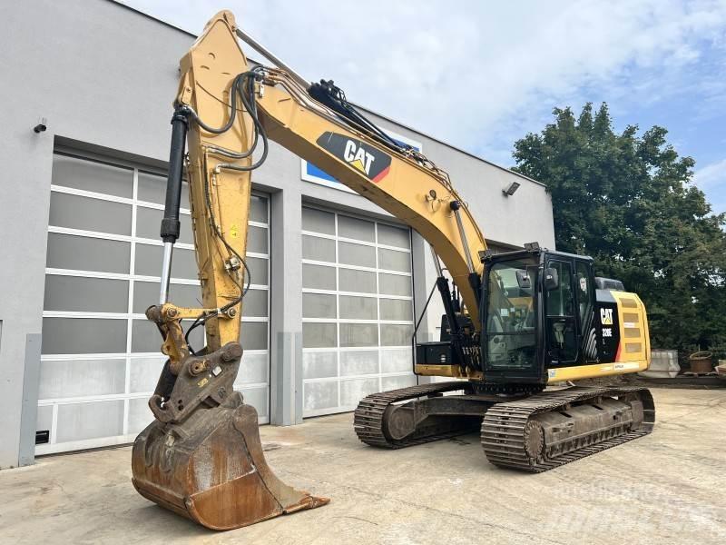 CAT 320 EL Bageri guseničari