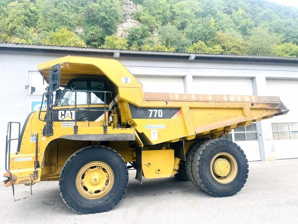 CAT 770 Zglobni damperi