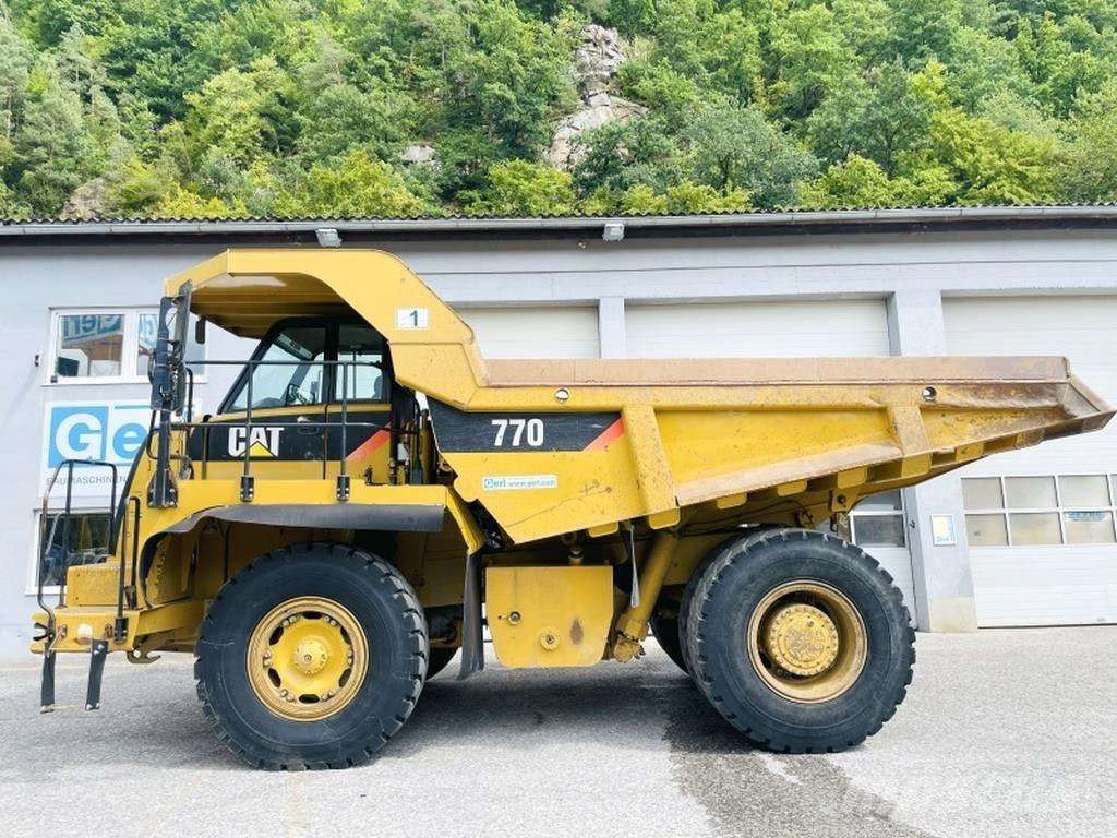 CAT 770 Zglobni damperi