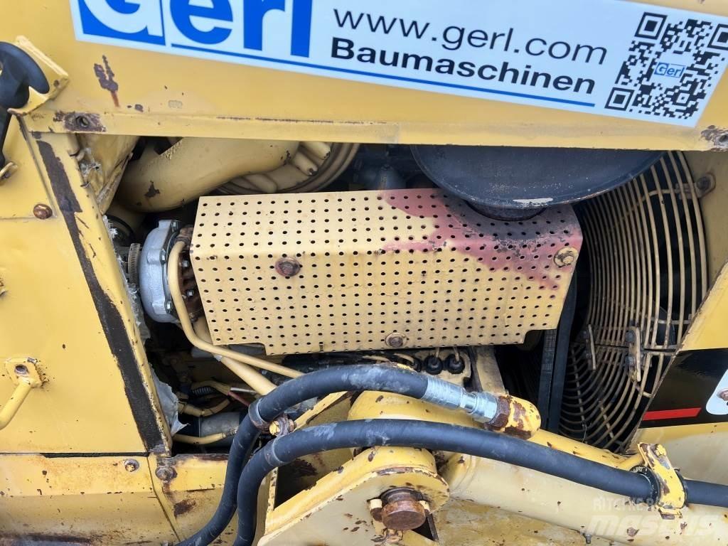 CAT D 5 H Buldožeri guseničari