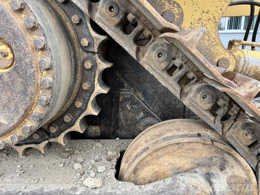 CAT D 7 H Buldožeri guseničari