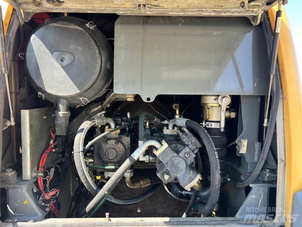 Liebherr L 556 Utovarivači na točkove