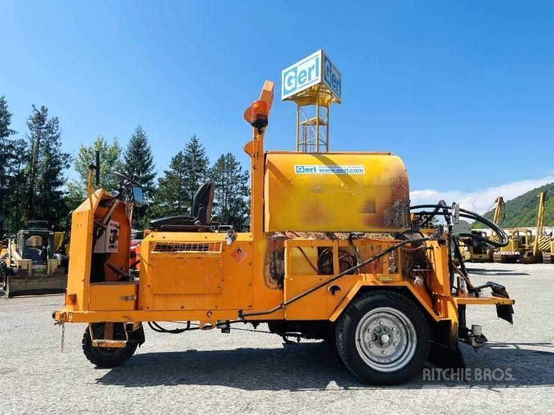 Strassmayr BMS600-3R Dodaci mašinama za asfalt