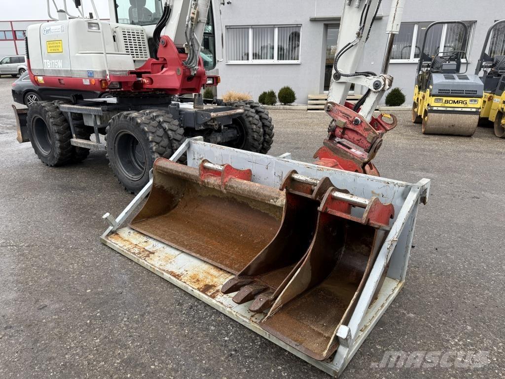 Takeuchi TB 175 W Bageri točkaši