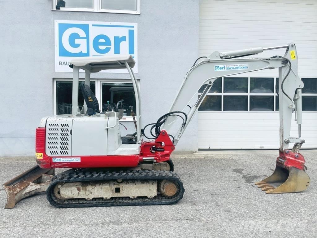 Takeuchi TB135 Mini bageri < 7t