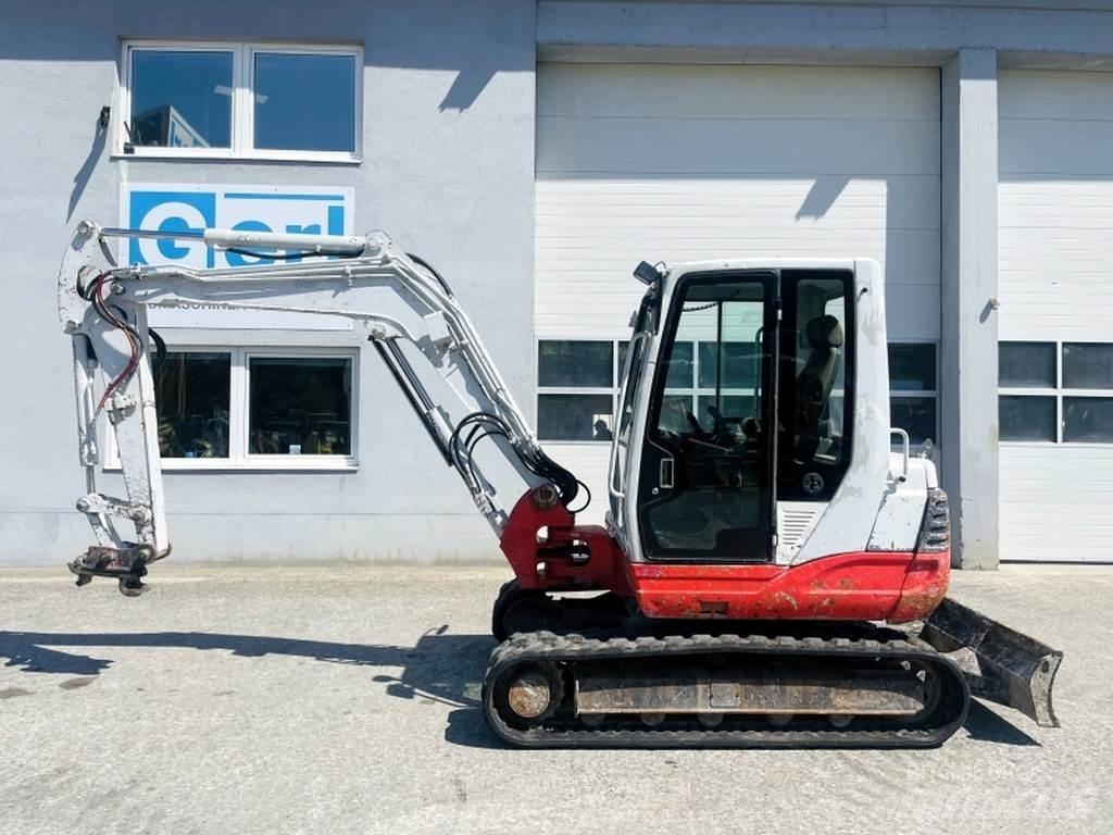 Takeuchi TB250 Mini bageri < 7t
