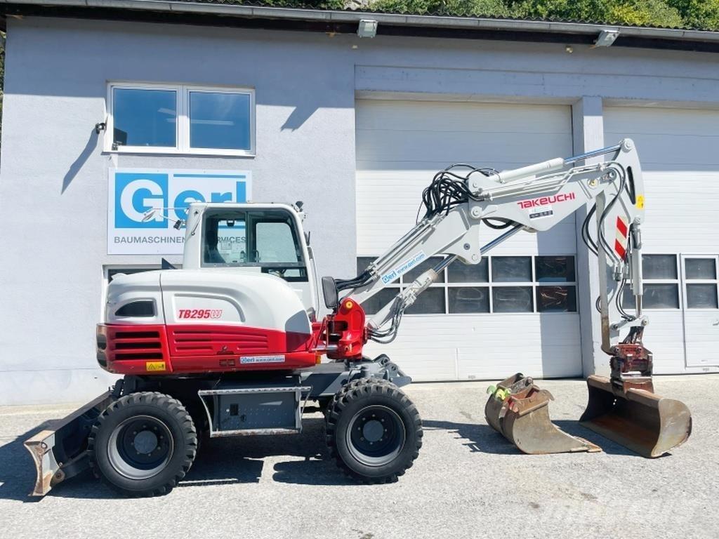 Takeuchi TB295W Bageri točkaši