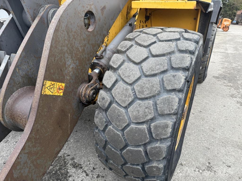 Volvo L 90 C Utovarivači na točkove