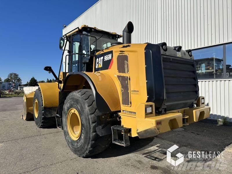 CAT 966M Utovarivači na točkove