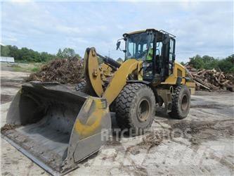 CAT 938M Utovarivači na točkove