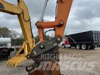 Doosan DX225LC Bageri guseničari