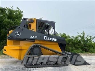 John Deere 323E Skid steer mini utovarivači
