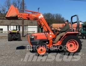 Kubota L3400 Traktori