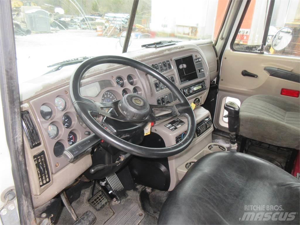 Mack CHN613 Tegljači