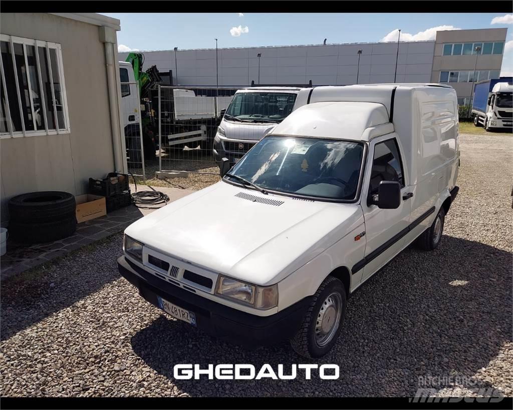 Fiat FIORINO Sanduk kombiji