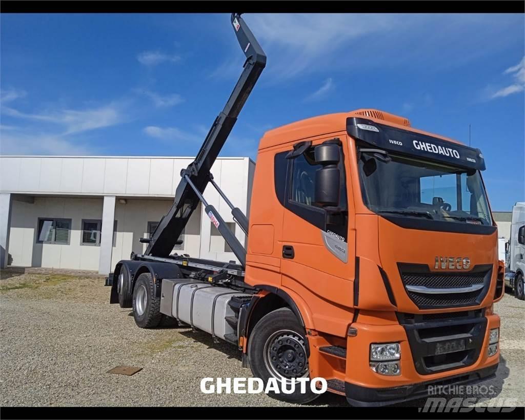 Iveco AS260S48Y/PS Sanduk kamioni