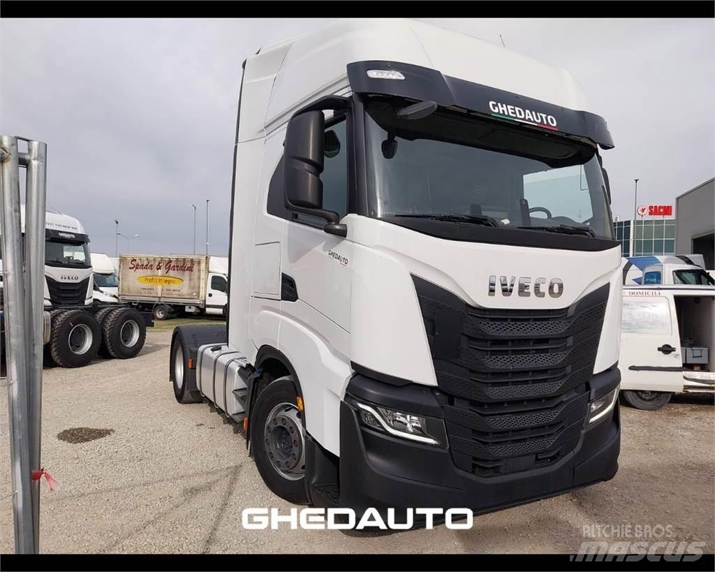 Iveco AS440S48 Sanduk kamioni