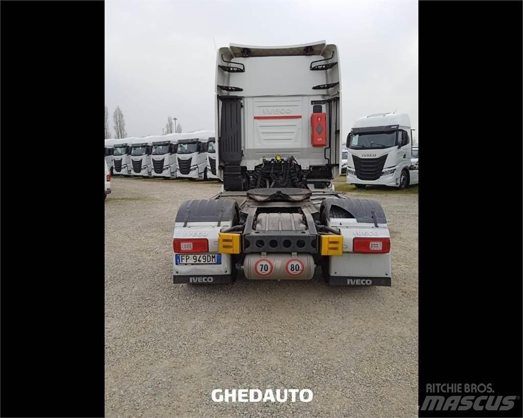 Iveco AS440ST/P Sanduk kamioni