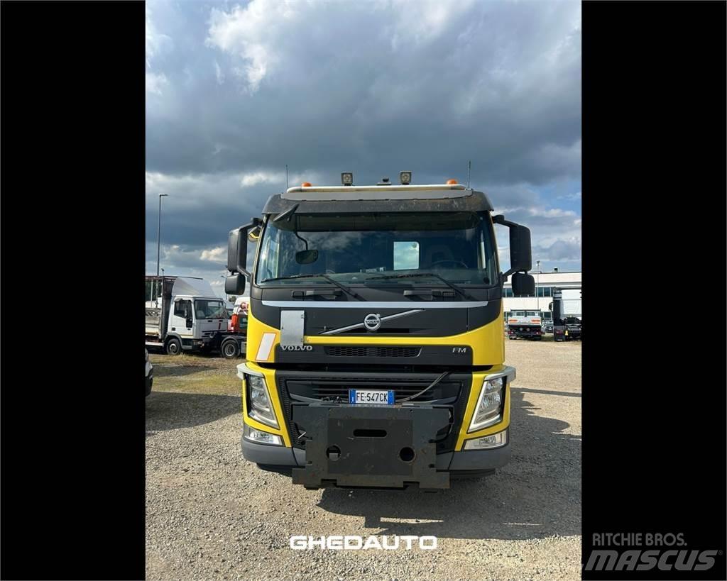Volvo TRUCKS VOLVO Sanduk kamioni