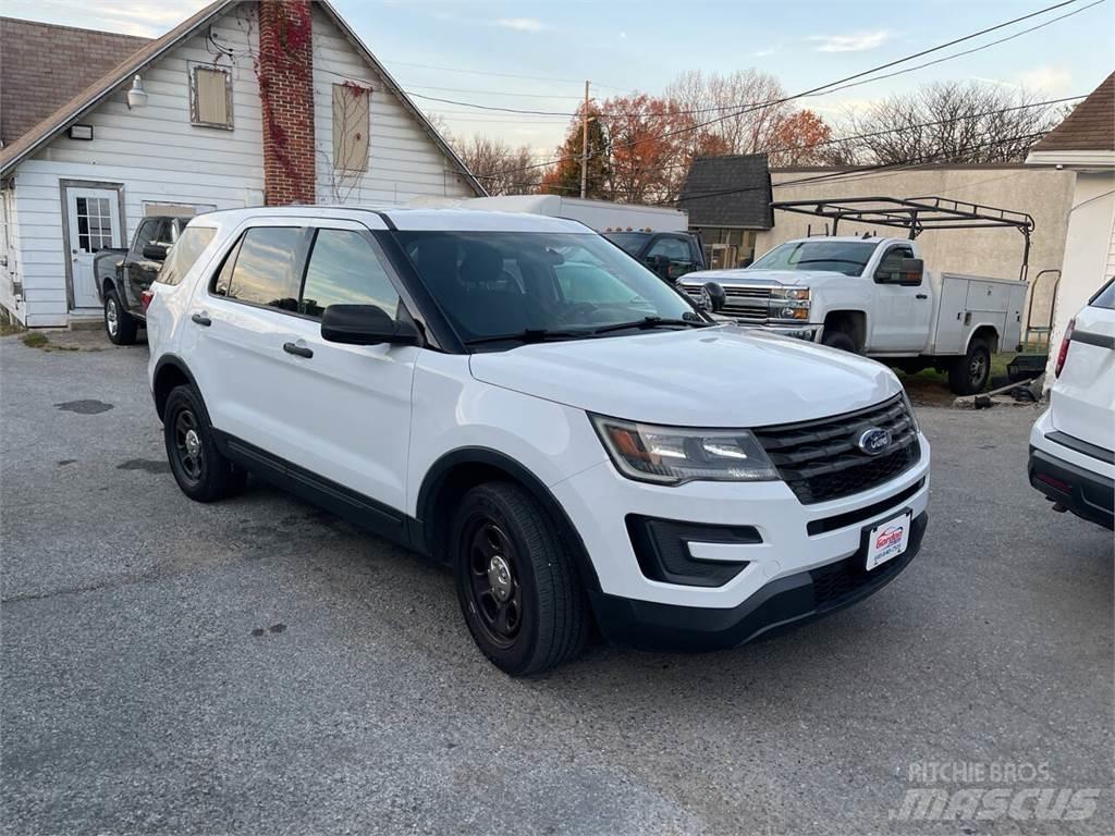 Ford Explorer Automobili