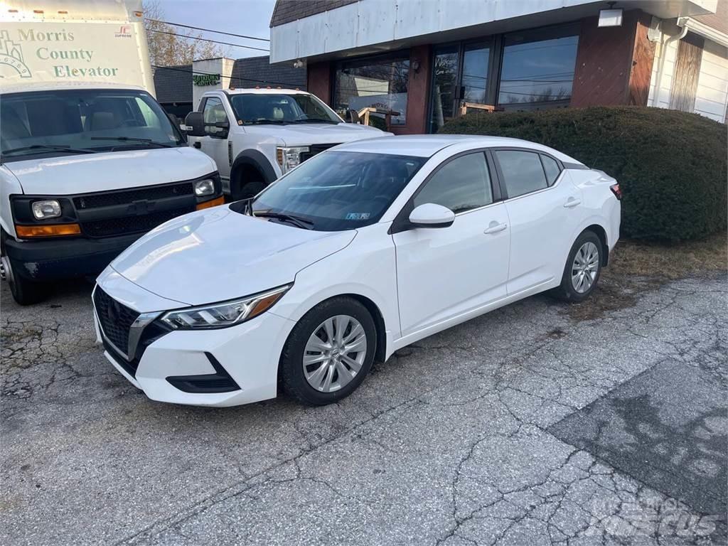 Nissan Sentra Automobili