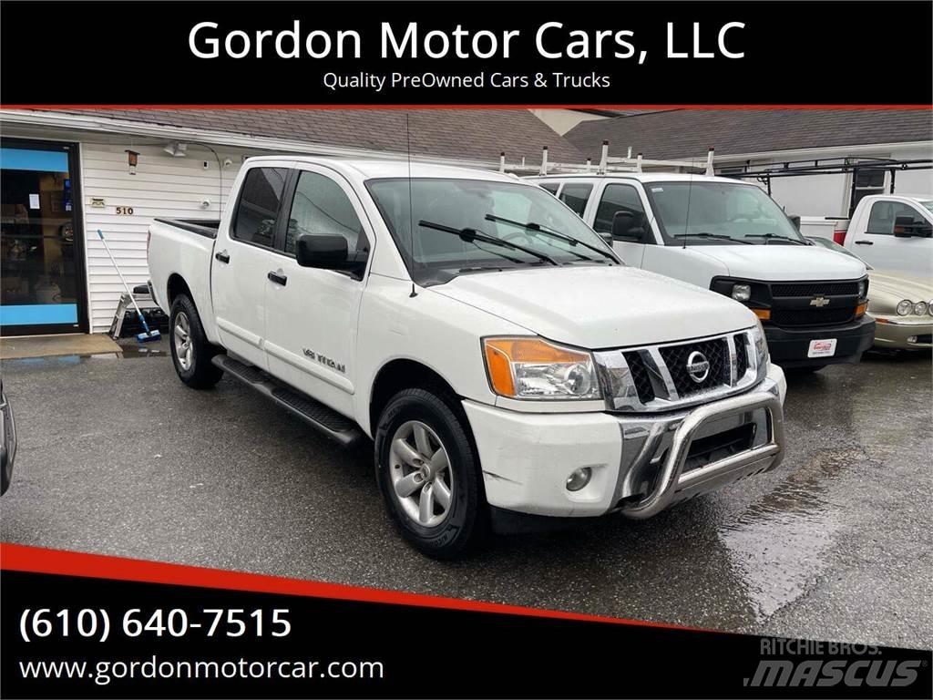 Nissan Titan Pik up kamioni