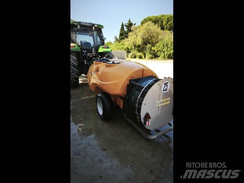 Calvet AR 2000 Samohodne prskalice