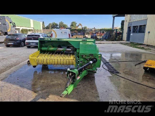 John Deere 359 Prese/balirke za četvrtaste bale
