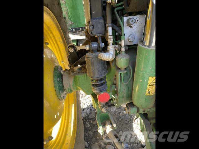 John Deere 5090R Traktori