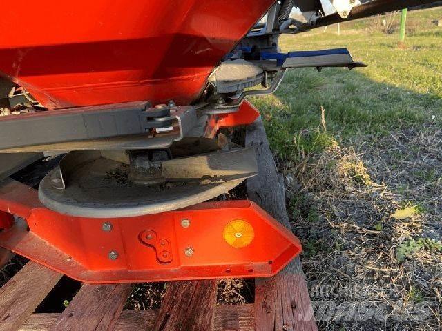 Kuhn AXIS 20.1W Rasturači mineralnog đubriva