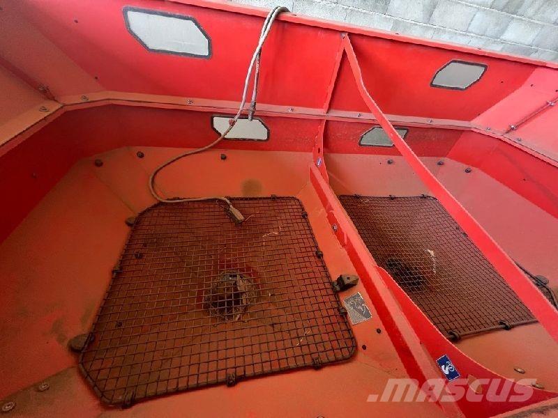 Kuhn AXIS 40.2 Rasturači mineralnog đubriva