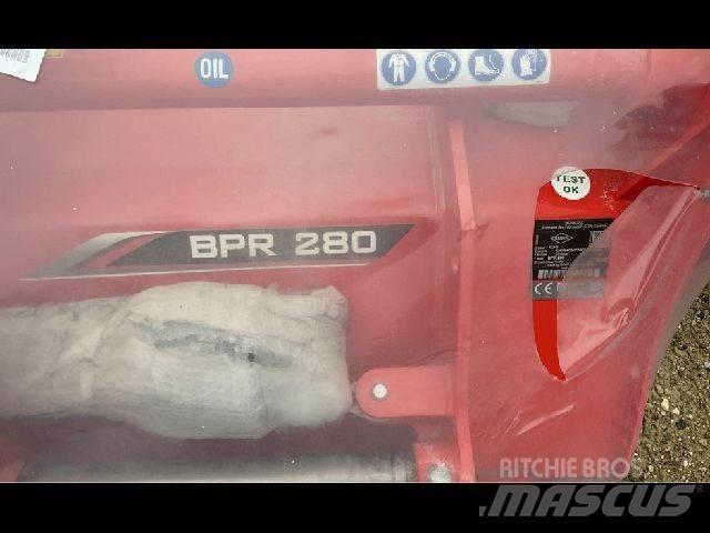 Kuhn BPM 280 Setvospremači
