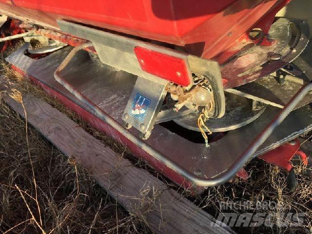 Kuhn GLB 1400 Rasturači mineralnog đubriva