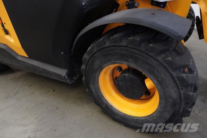 JCB 525-60 Teleskopski viljuškari