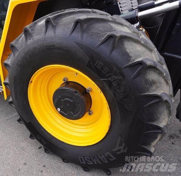 JCB 940-4 Vanterenski viljuškar