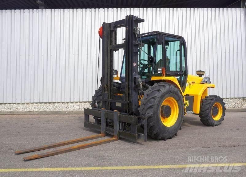 JCB 940-4 Vanterenski viljuškar