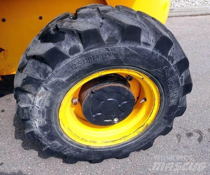 JCB 940-4 Vanterenski viljuškar