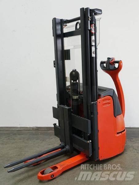 Linde L 10 379 Samopogonski ručni viljuškari