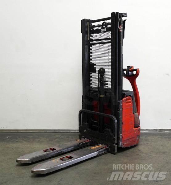 Linde L 10 379 Samopogonski ručni viljuškari