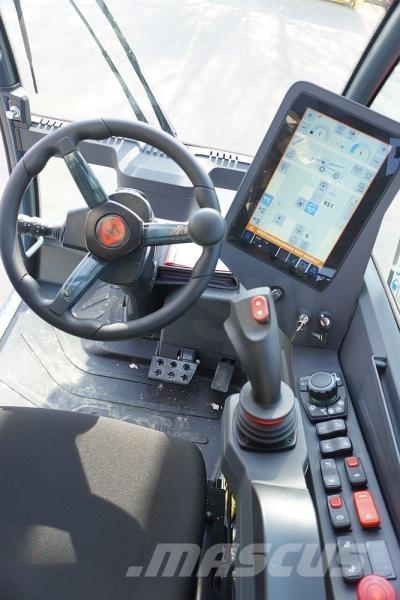 Magni RTH 6.26 Teleskopski viljuškari