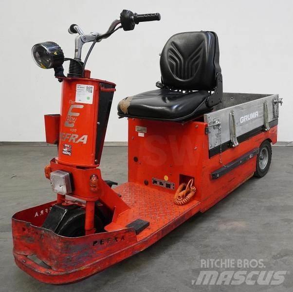 Pefra EFW508 Tegljači