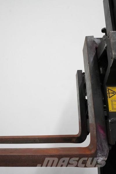 Still FM-X17 Viljuškari sa pomičnim stupom