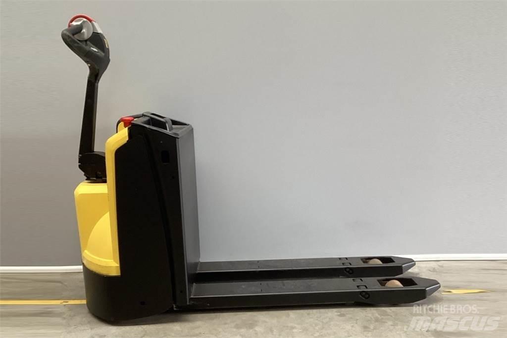 Hyster P1.6 Ručni električni viljuškar