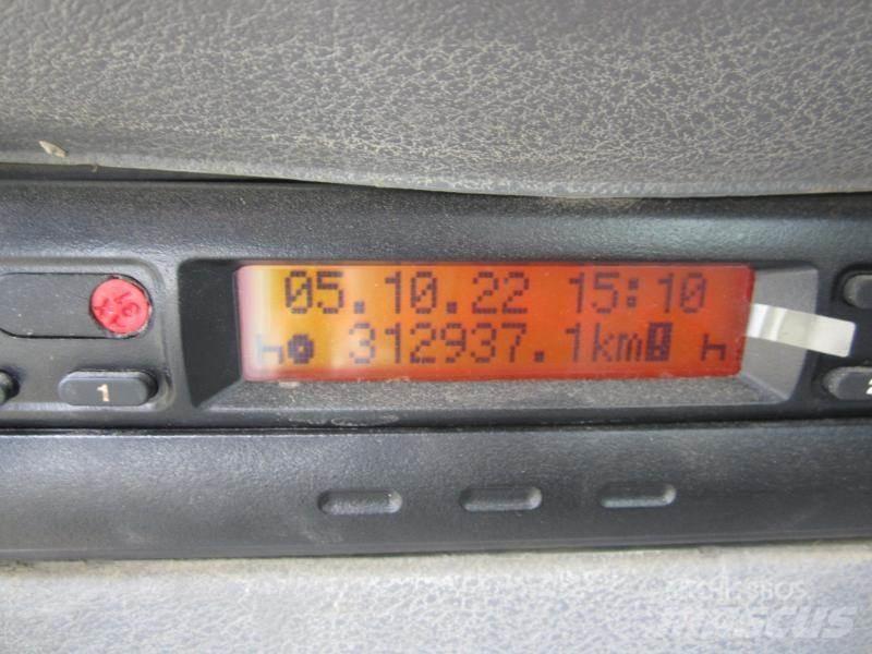 Renault Kerax Kiperi kamioni