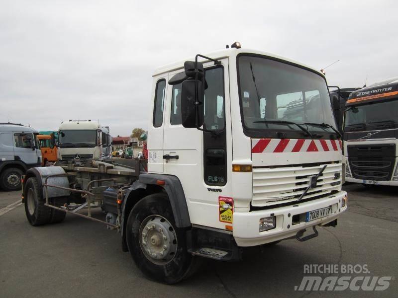 Volvo FL6 19 Kamioni za podizanje kablova
