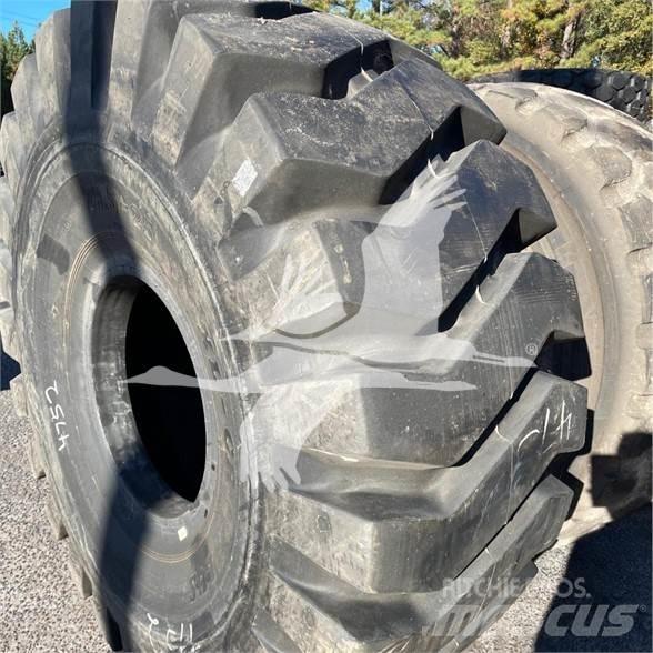 BKT 29.5X25 Gume, točkovi i felne