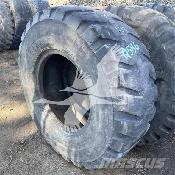  BOTO 17.5R25 Gume, točkovi i felne